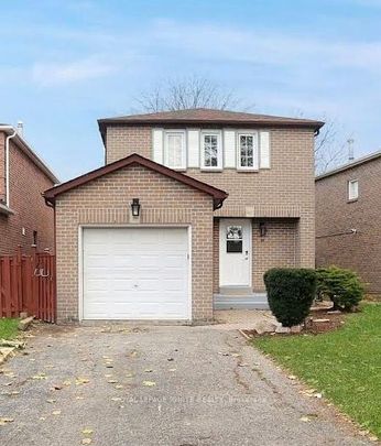 Detached Home For Lease | E8135670 - Photo 1