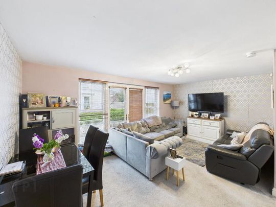 60 The Demesne, Hillsborough Road, Carryduff, Belfast, BT8 8GU - Photo 1