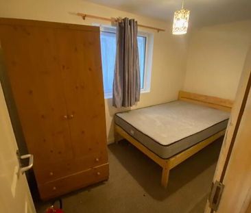 Great Location, 62a University Avenue, Queens Quarter, Belfast, BT7... - Photo 4