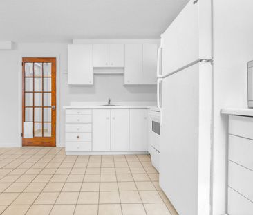 For Lease - 19 Warwick Avenue Unit# Lower, Toronto, Ontario - Photo 5