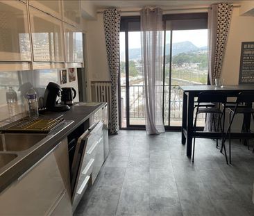 4 pièces - Meublé - 82,68 m² - 4ème étage - Colocation autorisée - Photo 2