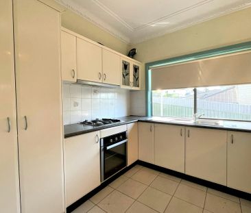 Four Bedroom Family Home - Photo 5