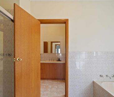 NEAT MODERN HOME IN FANTASTIC WESTERN SUBURB LOCATION - Photo 5