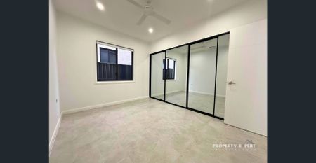 Brand New Modern Family Home! - Photo 4