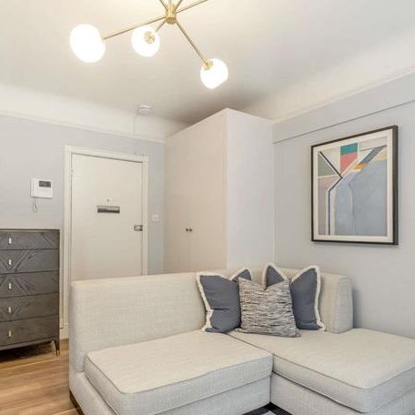 Pelham Court, 145 Fulham Road, London - Photo 1