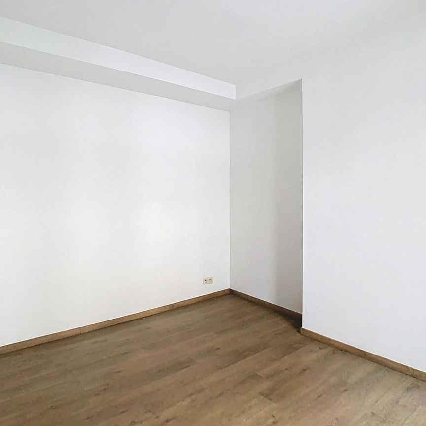 Sint-Katelijneplein - Lichtrijk 1-slaapkamer hoekappartement - Foto 1