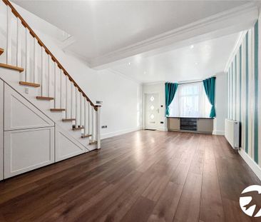 3 bedroom terraced house to rent - Photo 4