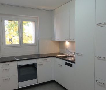 Living in the popular Sonnenfeld, directly near the city of Thun - Photo 1