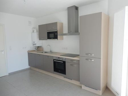 Location Appartement 2 pièces 44m² AIX LES BAINS 73100 - Photo 3