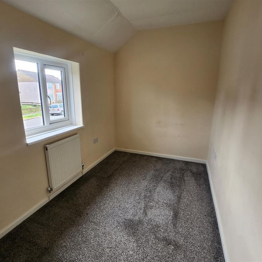 Harrison Way, Lydney - Photo 1