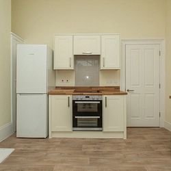 Cambridge Terrace, Dover, CT16 1JT, Kent - Photo 2