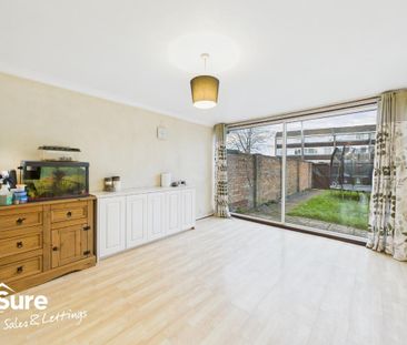 3 bedroom end of terrace house to rent - Photo 1