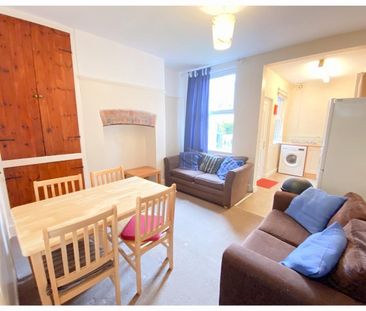 Room in a Shared House, Forres Road, S10 - Photo 1