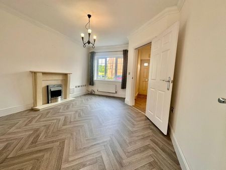 3 bedroom House To Let - Photo 2