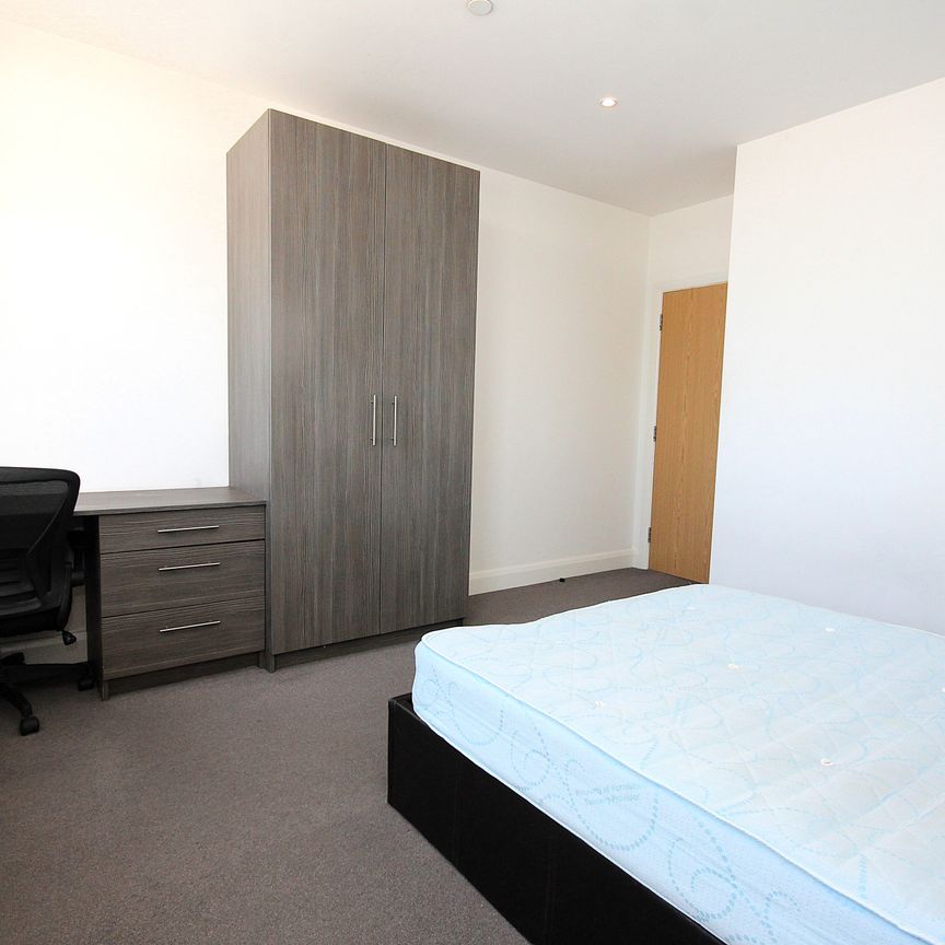 Lime House, Ring Way - Photo 1