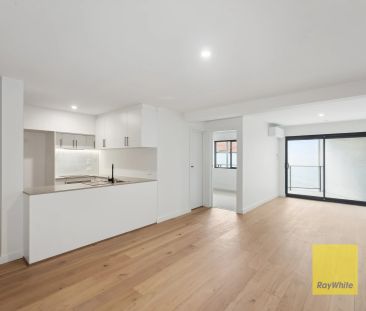 COMFORTABLE URBAN LIVING - Photo 5