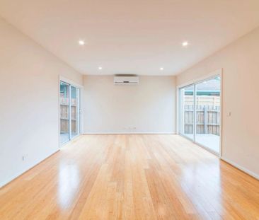 G04/70 Ferntree Gully Road, Oakleigh East VIC 3166 - Apartment For ... - Photo 3