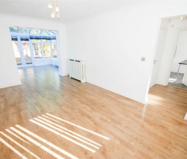 Dorset Close, Cawston Grange, Rugby, CV22 - Photo 2