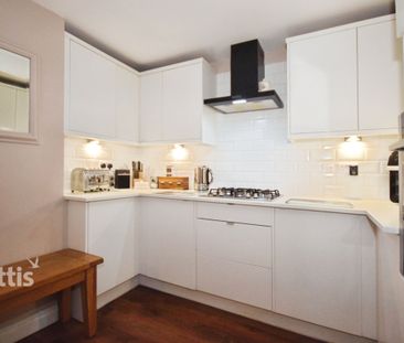 5 bedroom terraced house to rent - Photo 4