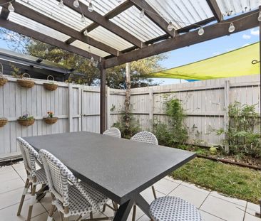 13/5-15 Galeen Drive, Burleigh Waters, Qld 4220 - Photo 4