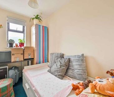 Gresham Road, Canning Town, E16 - Photo 6