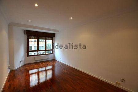 Alquiler de piso en Calle Fray Ceferino - Photo 5