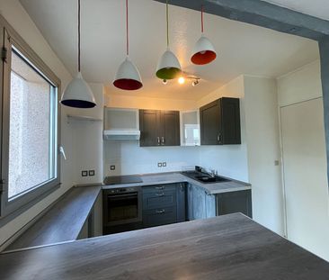 Location Appartement 2 pièces 47m² - Photo 3