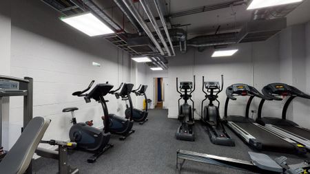 1 bedroom private hall to rent - Photo 2