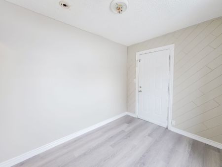 For Lease - 38 Olive Avenue Unit# Upper, Oshawa, Ontario - Photo 4