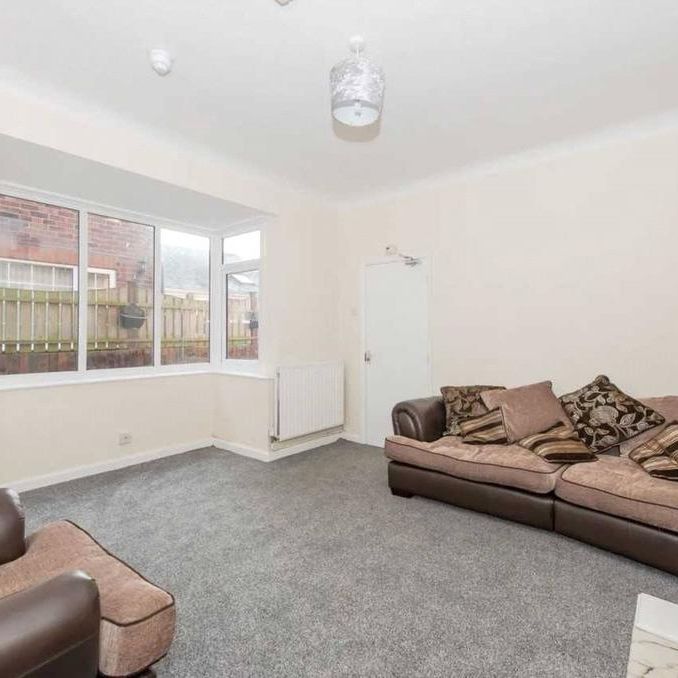 1 bedroom property to rent - Photo 1