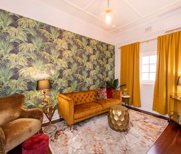 Charming Unfurnished One Bedroom in Heritage-Listed Building - Photo 4