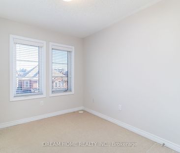 Townhouse For Lease | W8121042 - Photo 6