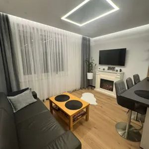 Koffer packen und einziehen! Topp eingerichtete Wohnung nahe dem Hauptbahnhof und Belvedere | 10 Min to Center - Photo 1