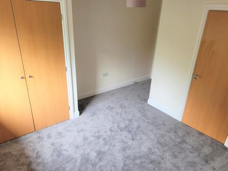 2 bedroom property to rent - Photo 3