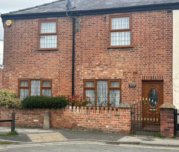 4 bedroom semi-detached house to rent - Photo 1