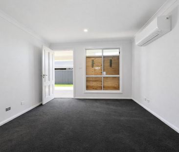 BRAND NEW DUPLEX! - Photo 5