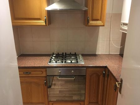 Studio Flat, Very Near Gordon Road Area, W5 - Photo 5
