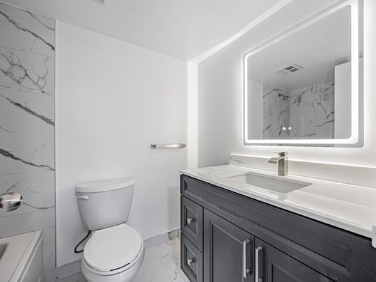 For Lease - 1001 Bay Street Unit# 2908, Toronto, Ontario - Photo 1