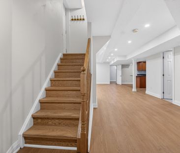 For Lease - 5058 Oscar Peterson Boulevard, Mississauga, Ontario - Photo 4