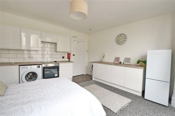 1 bedroom apartment to rent - Photo 1