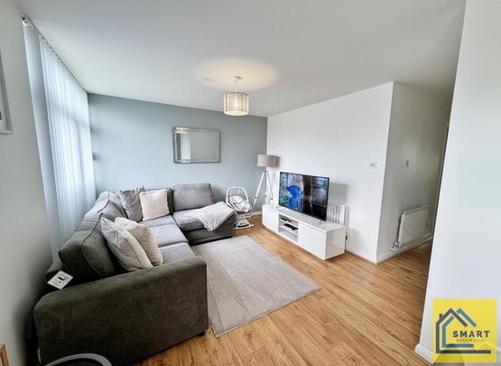 114b Belvoir Drive, Belfast, BT8 7DT - Photo 1