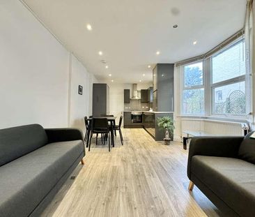 Frobisher Road, London, N8 - Photo 6