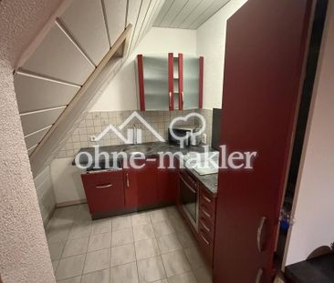2,5 Zimmer Dachgeschoss Wohnung - Photo 2