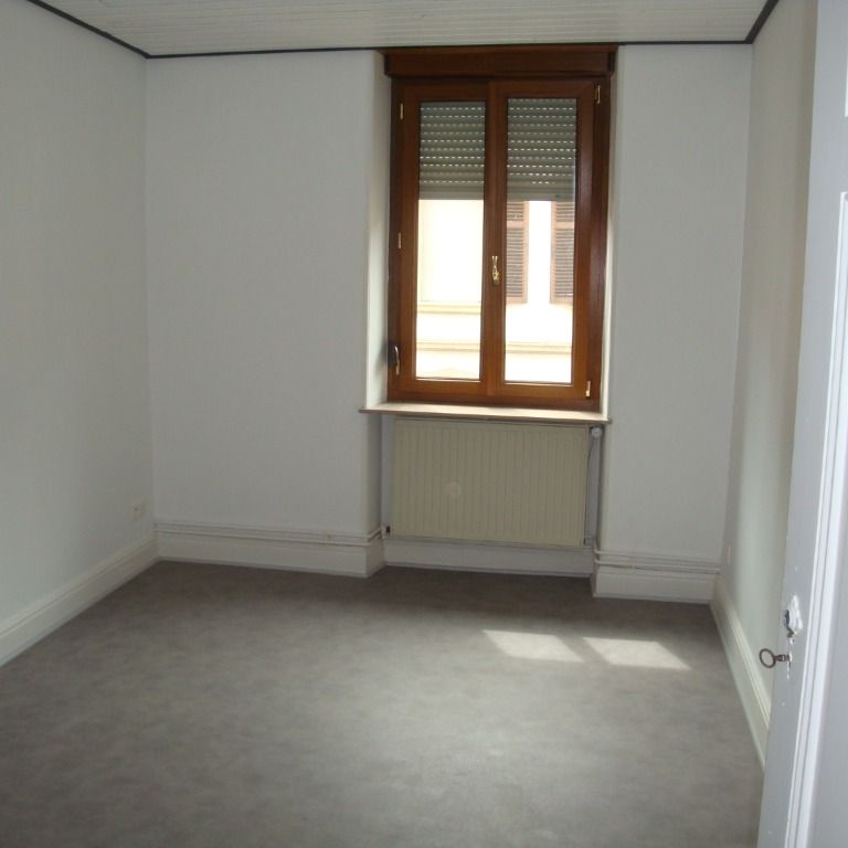 APPARTEMENT - 95 m2 - 4 pièces rue pauline à SARREGUEMINES 57200 - Photo 1