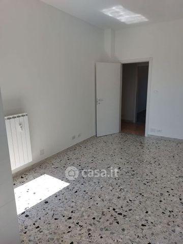 Trilocale in Affitto in Via Cuneo 10 a Nichelino - Photo 4