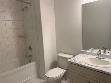 For Lease - 30 Times Square Boulevard Unit# 115, Hamilton, Ontario - Photo 4