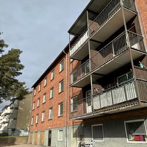 LÄGENHETER TILLGÄNGLIG PÅ DALAVÄGEN 55 A-B, FAGERSTA - Foto 2