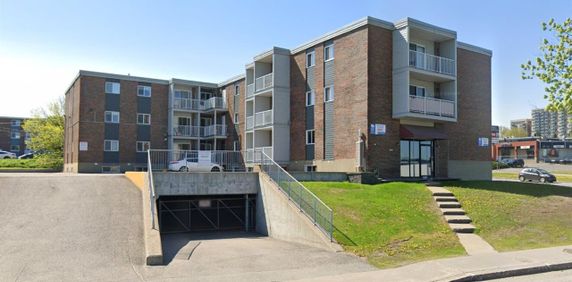 104 - 2455 Chemin Sainte-Foy, Quebec - Photo 2