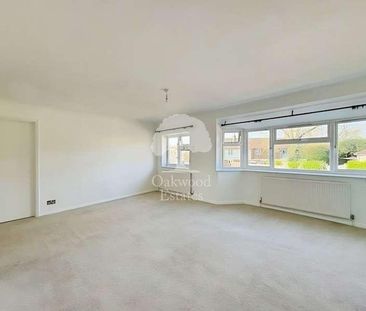 Queensway, Maidenhead, Berkshire, SL6 - Photo 2