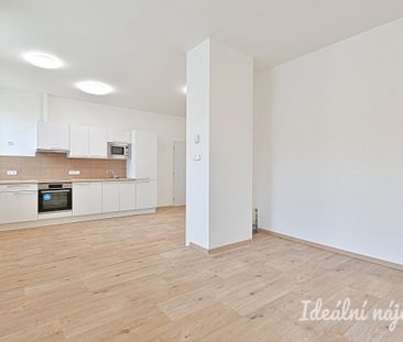 Pronájem bytu 1+kk 45 m² - Фото 4